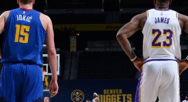 中国男篮新星杨瀚森：篮球运动中的新生力量与领袖风采